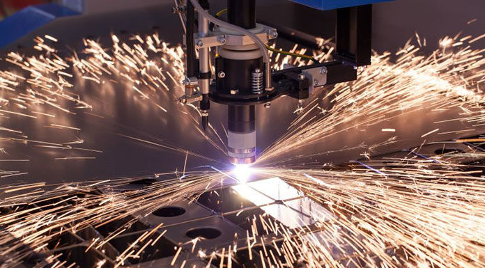 Automatyzacja procesów w produkcji i obróbki metalu