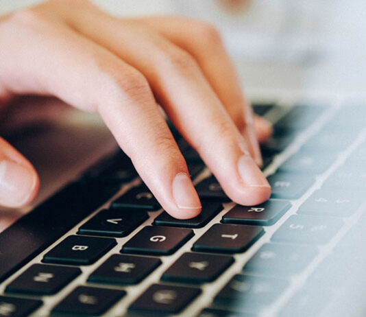 Komputer lekarza i dane elektroniczne